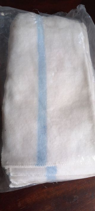Paquete de Gamuzas blancas con azul muy suaves