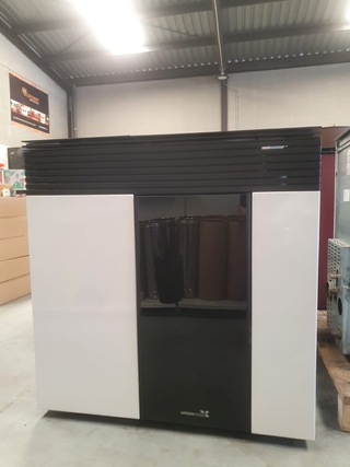 Hidroestufas y Caldera de Pellet