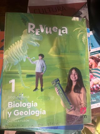 Biología y Geología. 1 Secundaria. Revuela. Cas...