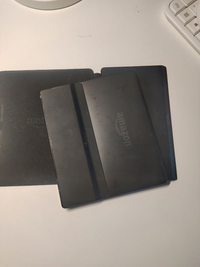 Capa preta para Kindle Oasis B010EK1GOE