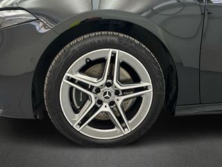 MERCEDES-BENZ Clase A 250 e Compacto