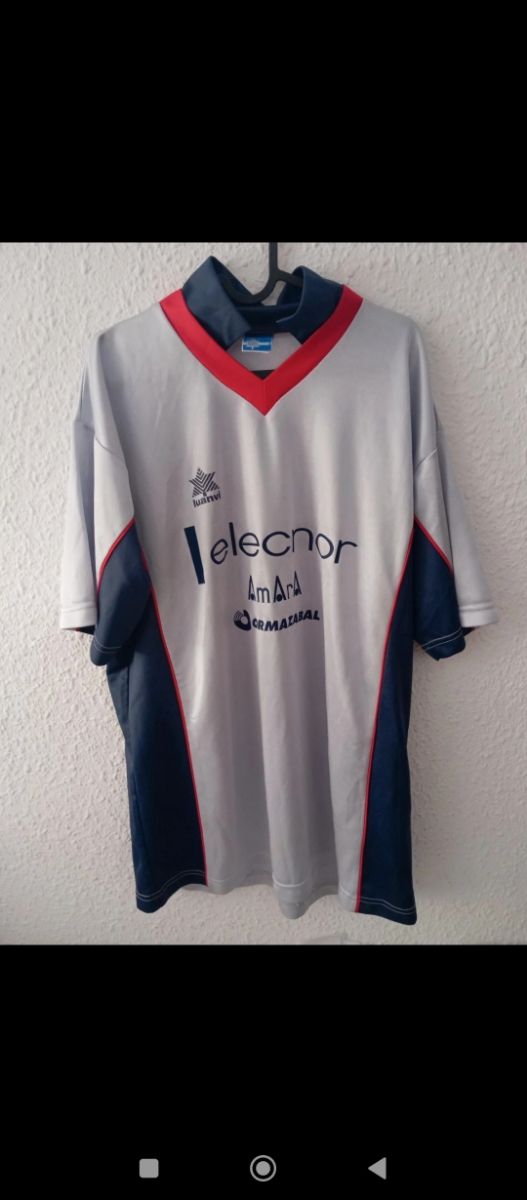 Camiseta Luanvi fútbol vintage