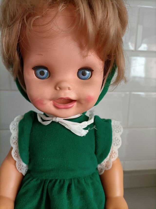 Muñeca Saucy vintage años 70