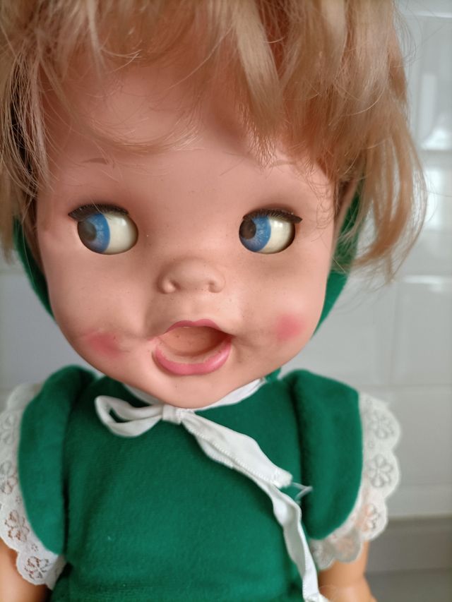 Muñeca Saucy vintage años 70