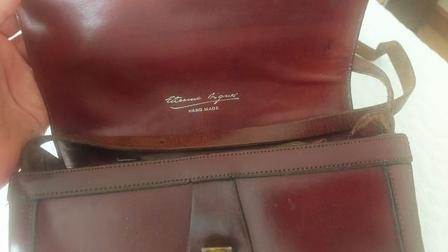 Bolso marrón piel antiguo. Años 40