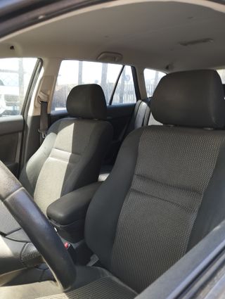 Toyota Avensis familiar 