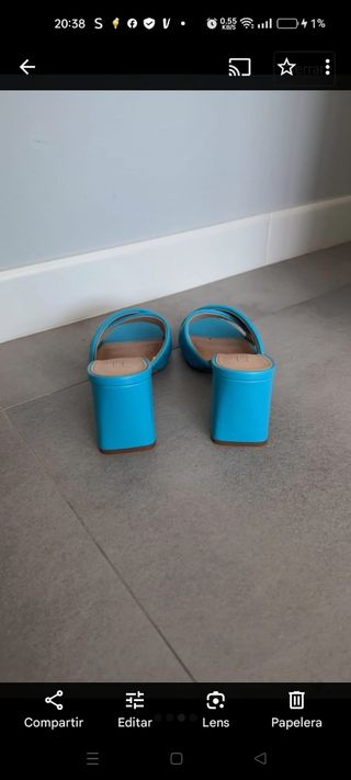 Sandalias tacón azul