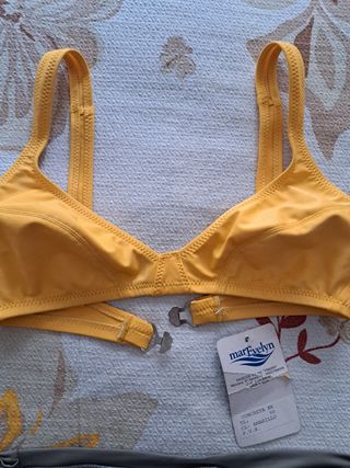 Costume giallo tg S - nuovo