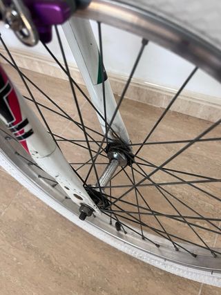 Bicicleta BMX Orbita retro 20”
vendo por mudanza