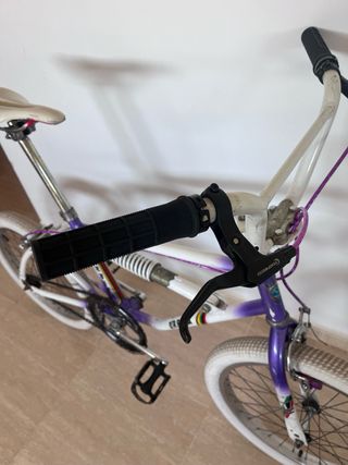 Bicicleta BMX Orbita retro 20”
vendo por mudanza
