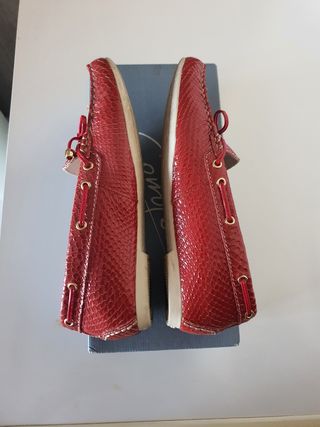 Mocassino donna rosso. Taglia 36. Buono stato