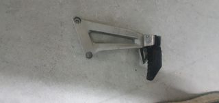 Estribera trasera Honda CBR 125R