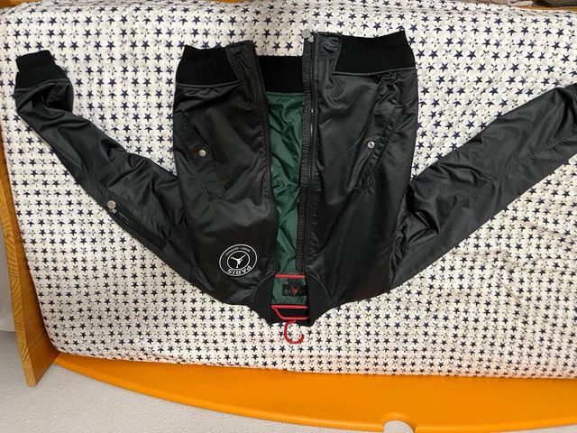 Chaqueta bomber PSG negra y verde