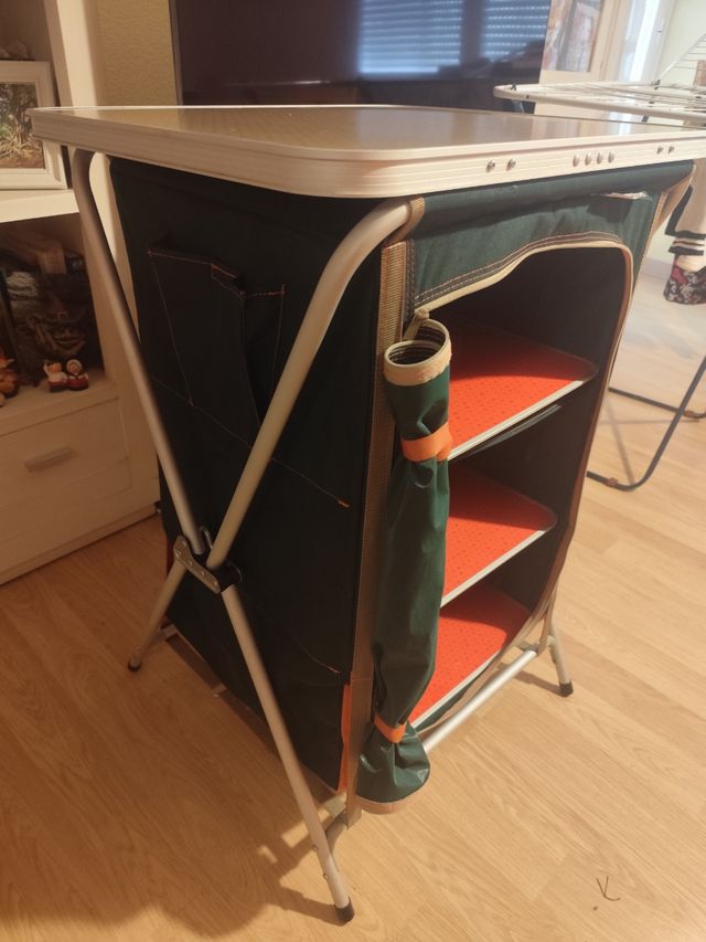 Armario camping Decathlon