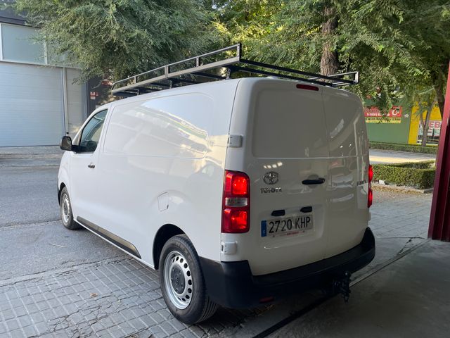 Toyota Proace 2018