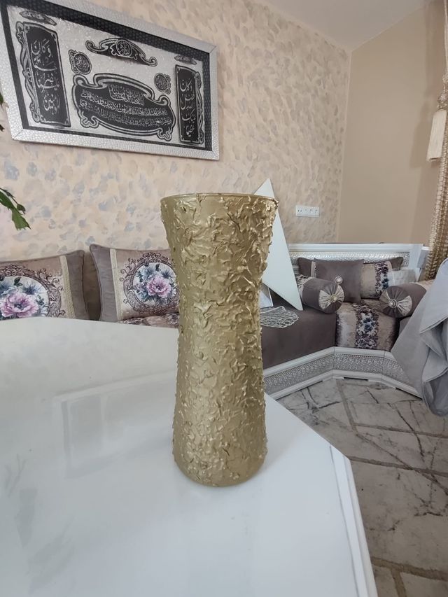 Jarrón dorado de cristal