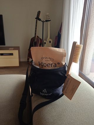 Kit escalada Igoera: Cepillo, bolsa y bola de tiza