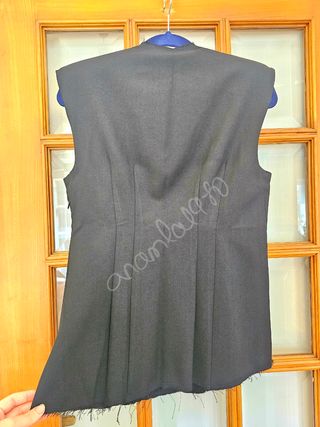 Top cuerpo estructura hombreras negro zara