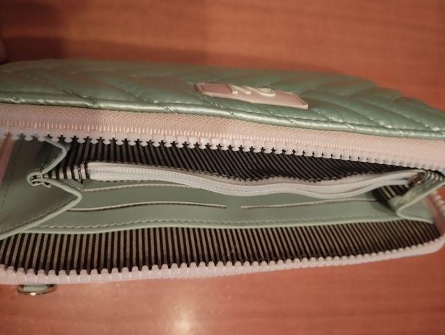 Bolso | Monedero bandolera  acolchado