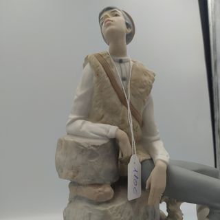 FIGURA DE LLADRÓ "PASTOS JOVEN"
