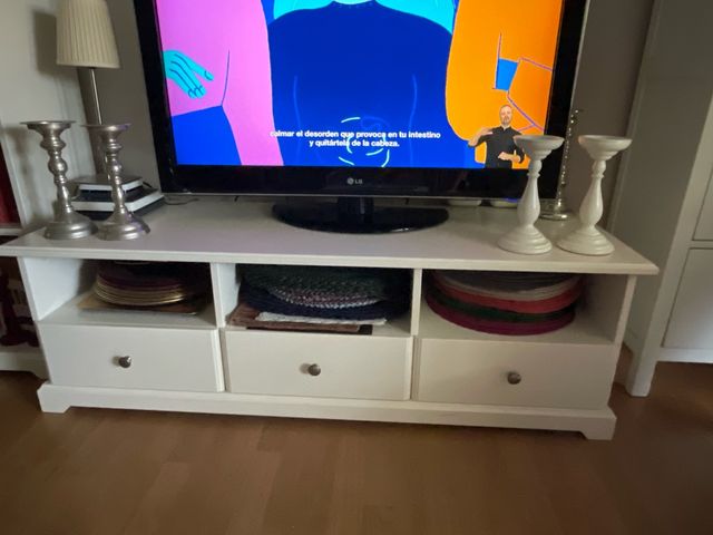 Mueble TV blanco - madera