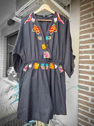 Mono Desigual negro - corto