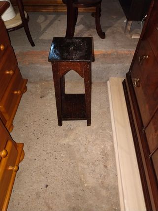 Mesita auxiliar madera antigua