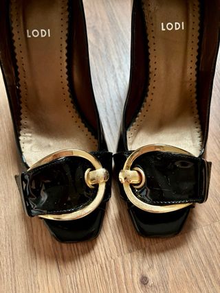 Sandalias Lodi tacón charol negro 37