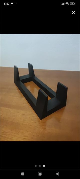 Soporte vertical PS4.