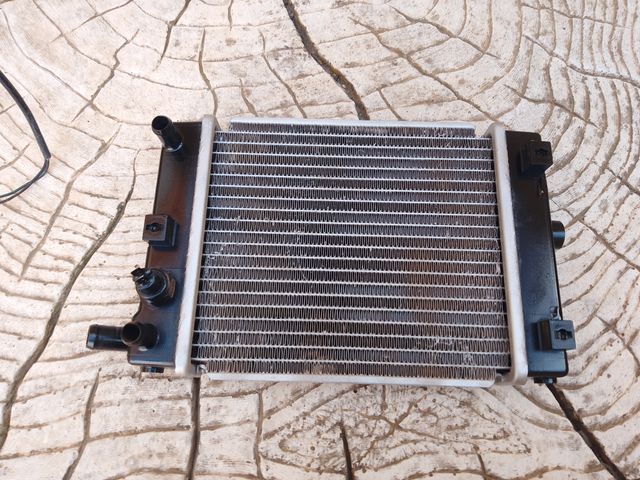 Radiador Kymco KXR250 usado
