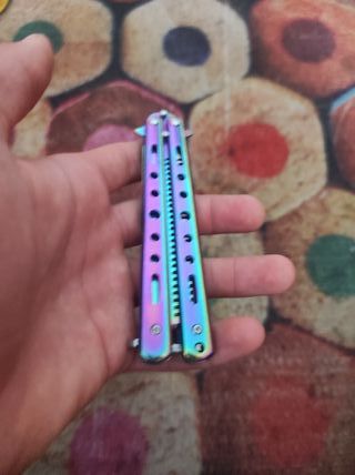 Cuchillo mariposa peine multicolor