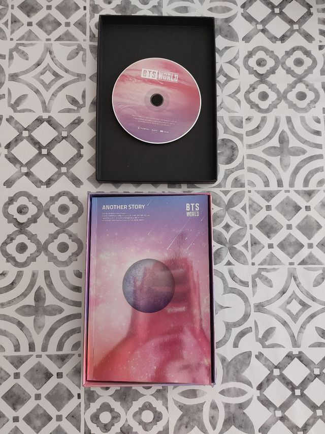 Álbum BTS World