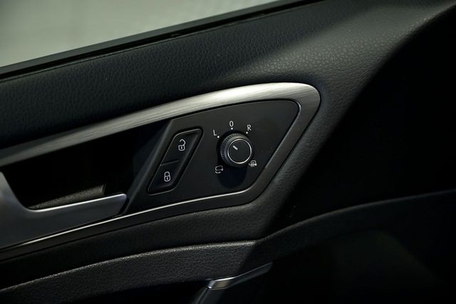 Volkswagen Golf   Advance 1.5 TSI EVO 110kW DSG Variant 