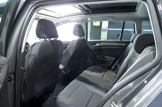 Volkswagen Golf   Advance 1.5 TSI EVO 110kW DSG Variant 