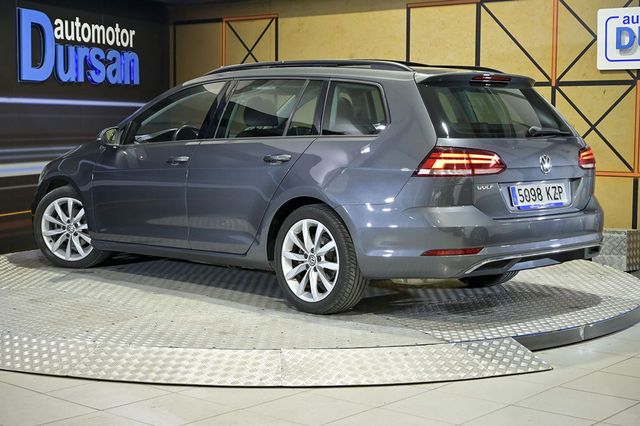 Volkswagen Golf   Advance 1.5 TSI EVO 110kW DSG Variant 