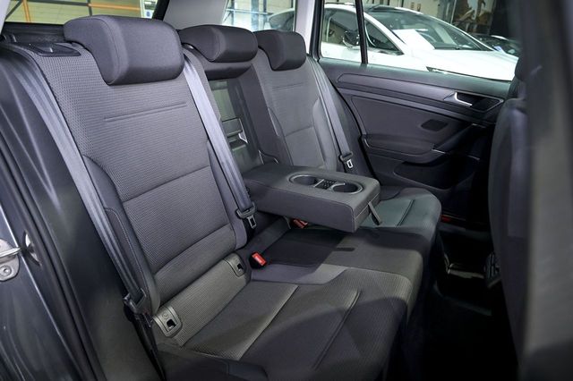 Volkswagen Golf   Advance 1.5 TSI EVO 110kW DSG Variant 