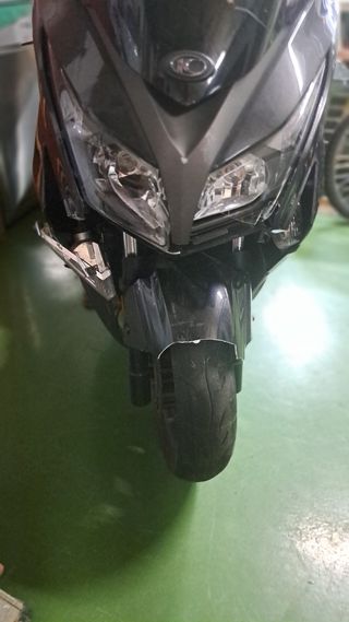 Kymco Grand Dink 300: Piezas