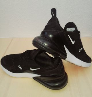 Nike Air Max 270 - Zapatillas Negras