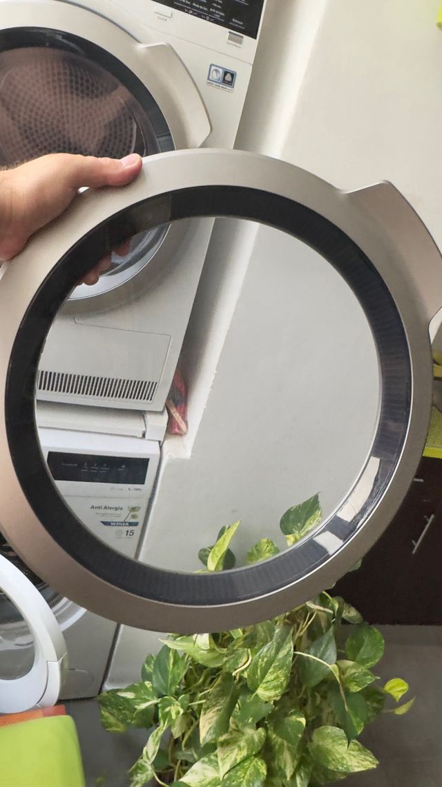 Marco puerta secadora AEG