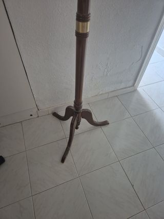 Perchero antiguo madera y metal