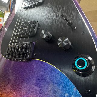 GUITARRA ELECTRONICA INTELIGENTE MOOER