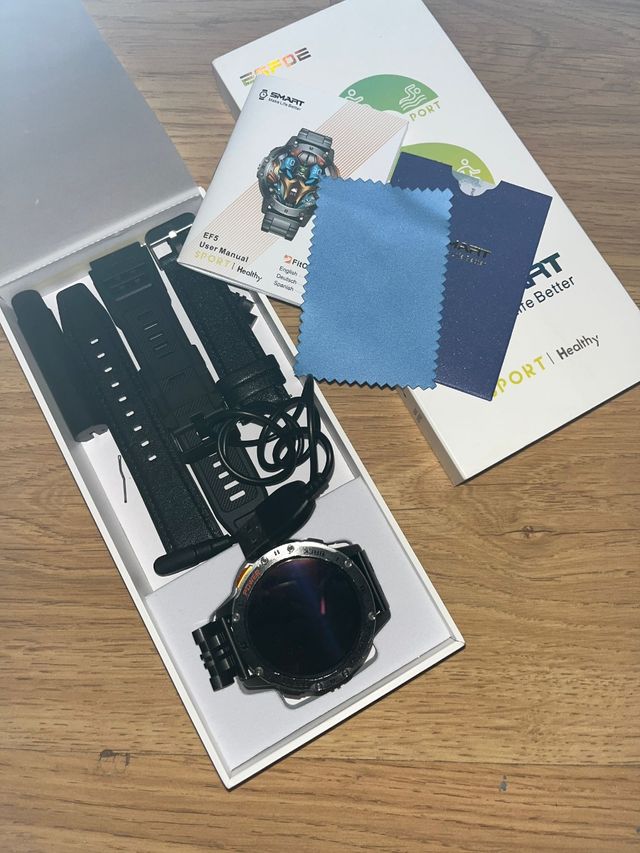 Smartwatch sportivo ESFOE 2025