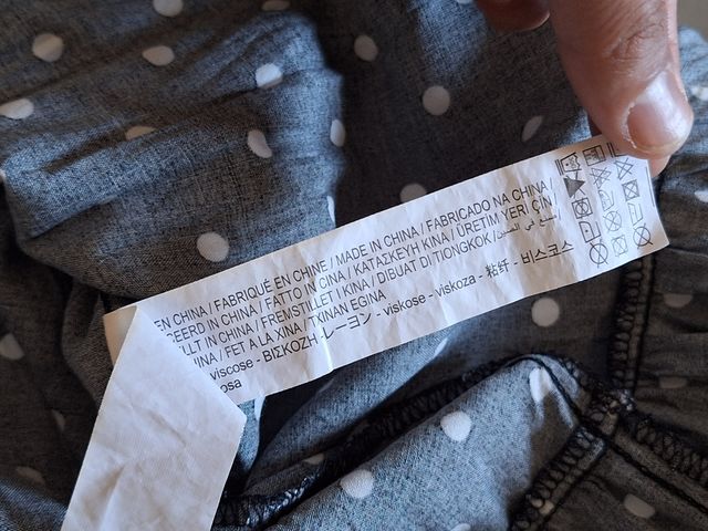 Vestido negro Stradivarius lunares - M