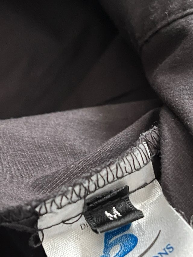 Camicia nera Baci & Abbracci