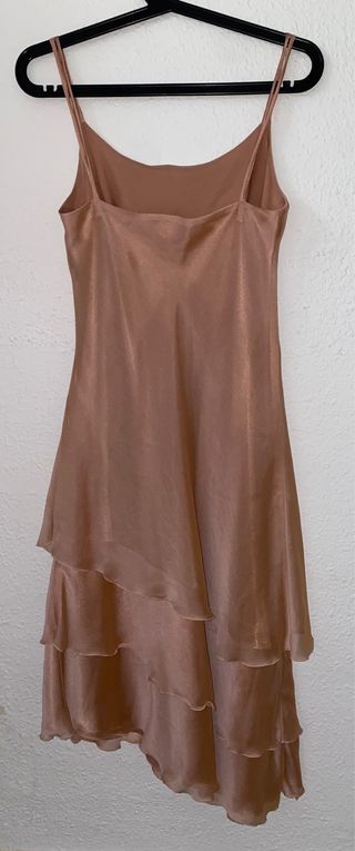 Vestido beige fiesta