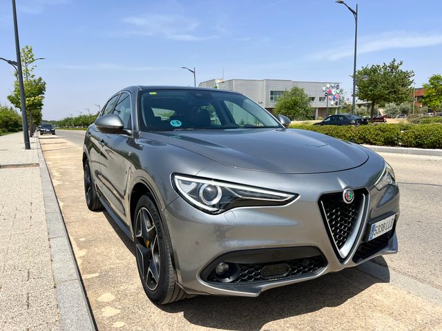 OFERTA BLACK FRIDAY Alfa Romeo Stelvio Q4 210cv