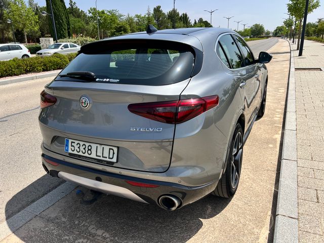OFERTA BLACK FRIDAY Alfa Romeo Stelvio Q4 210cv
