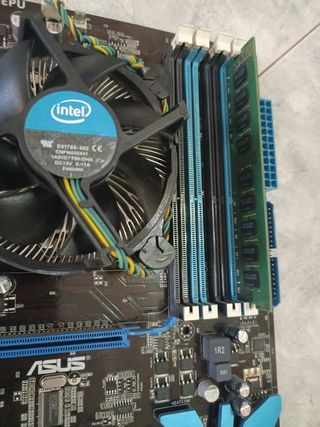 Scheda madre ASUS P7P55 LX  processore Intel i5