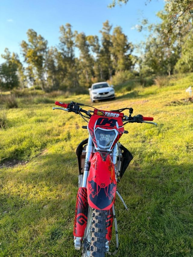 GasGas EC 200 Moto enduro