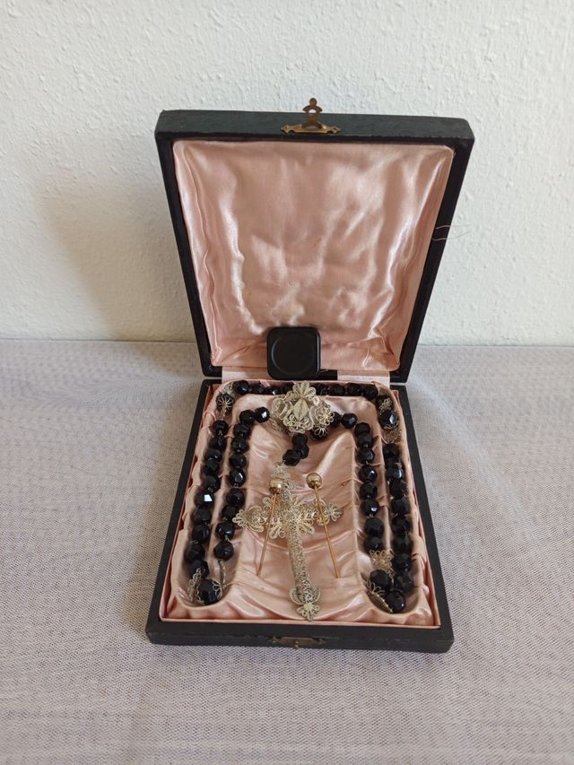 Rosario in argento antico + astuccio